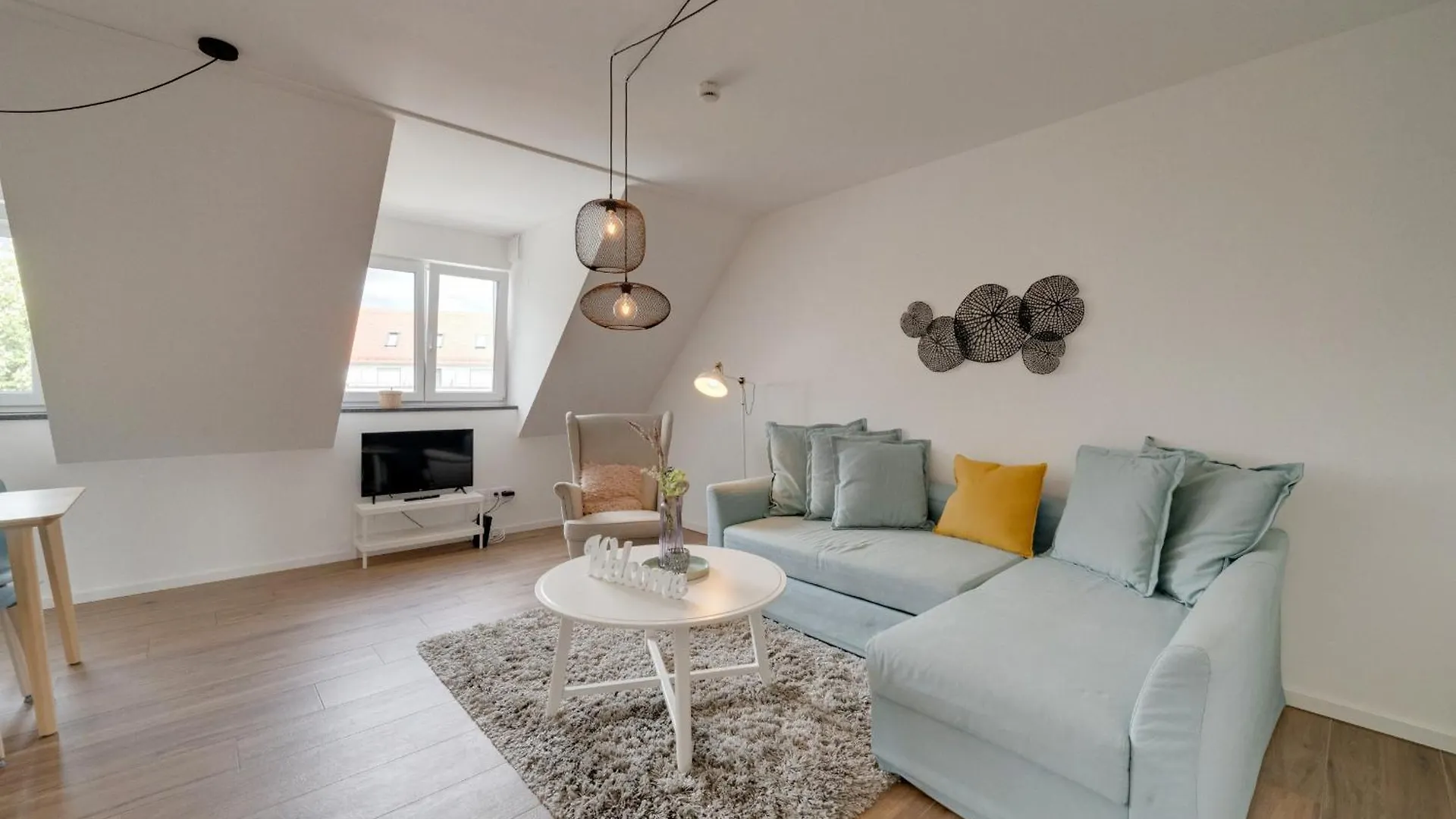 Neu-Luxus Apartment-Zentral In Altstadt-65-80Qm Augsburg 0*,  Germany