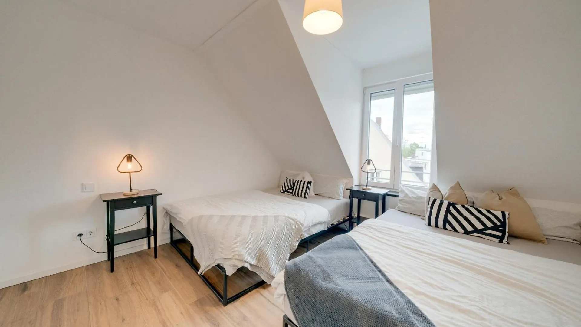 Neu-Luxus Apartment-Zentral In Altstadt-65-80Qm Augsburg Germany