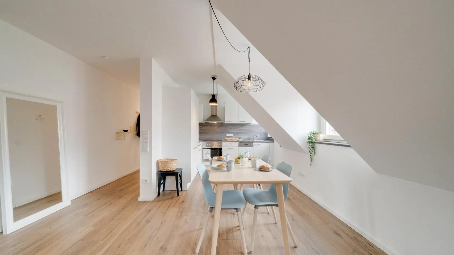 Neu-Luxus Apartment-Zentral In Altstadt-65-80Qm Augsburg Apartment