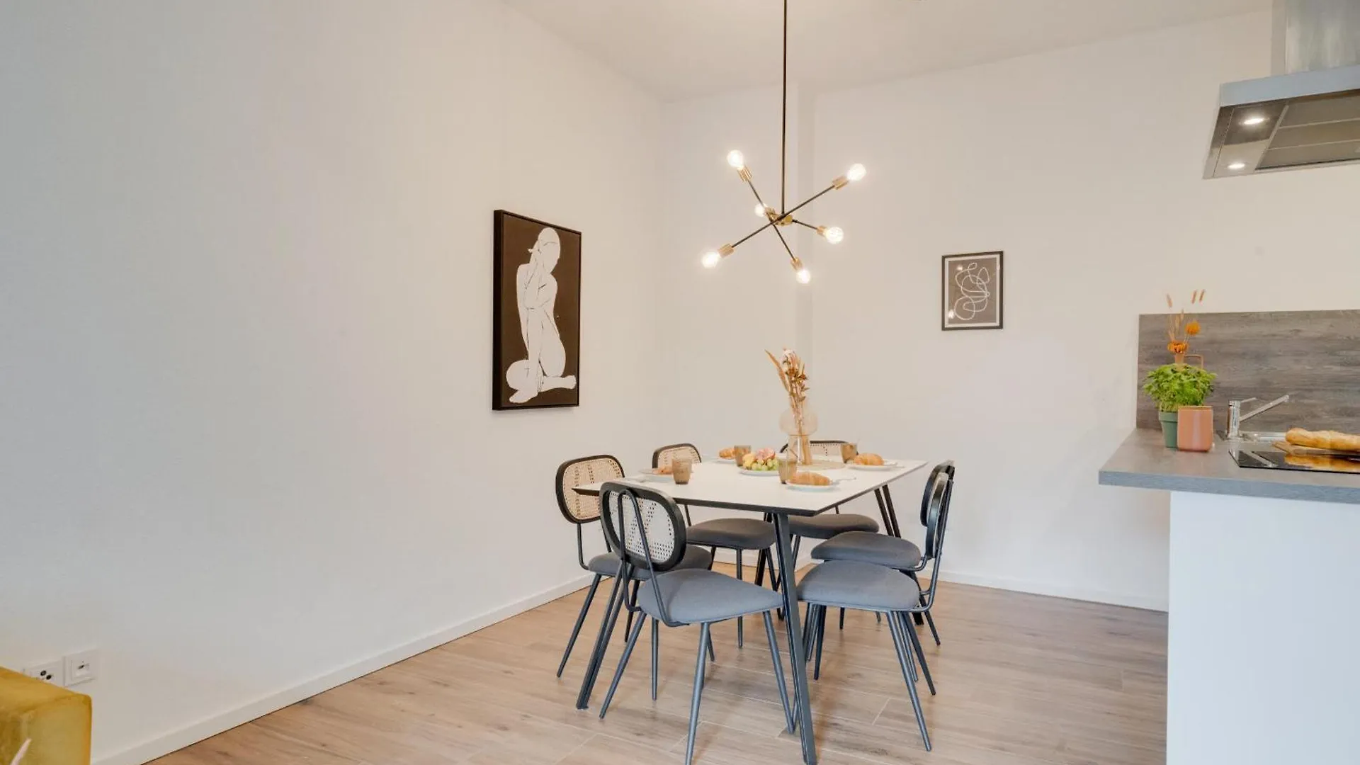 Apartment Neu-Luxus Apartment-Zentral In Altstadt-65-80Qm Augsburg Germany