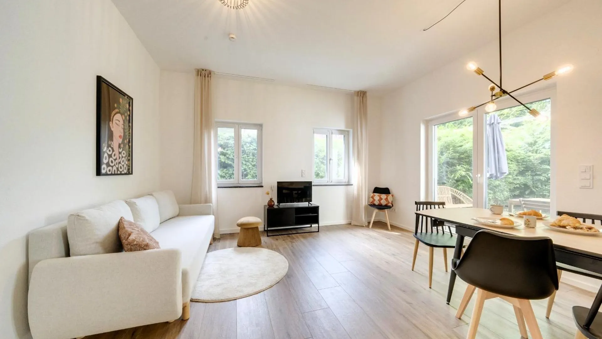 Neu-Luxus Apartment-Zentral In Altstadt-65-80Qm Augsburg Germany