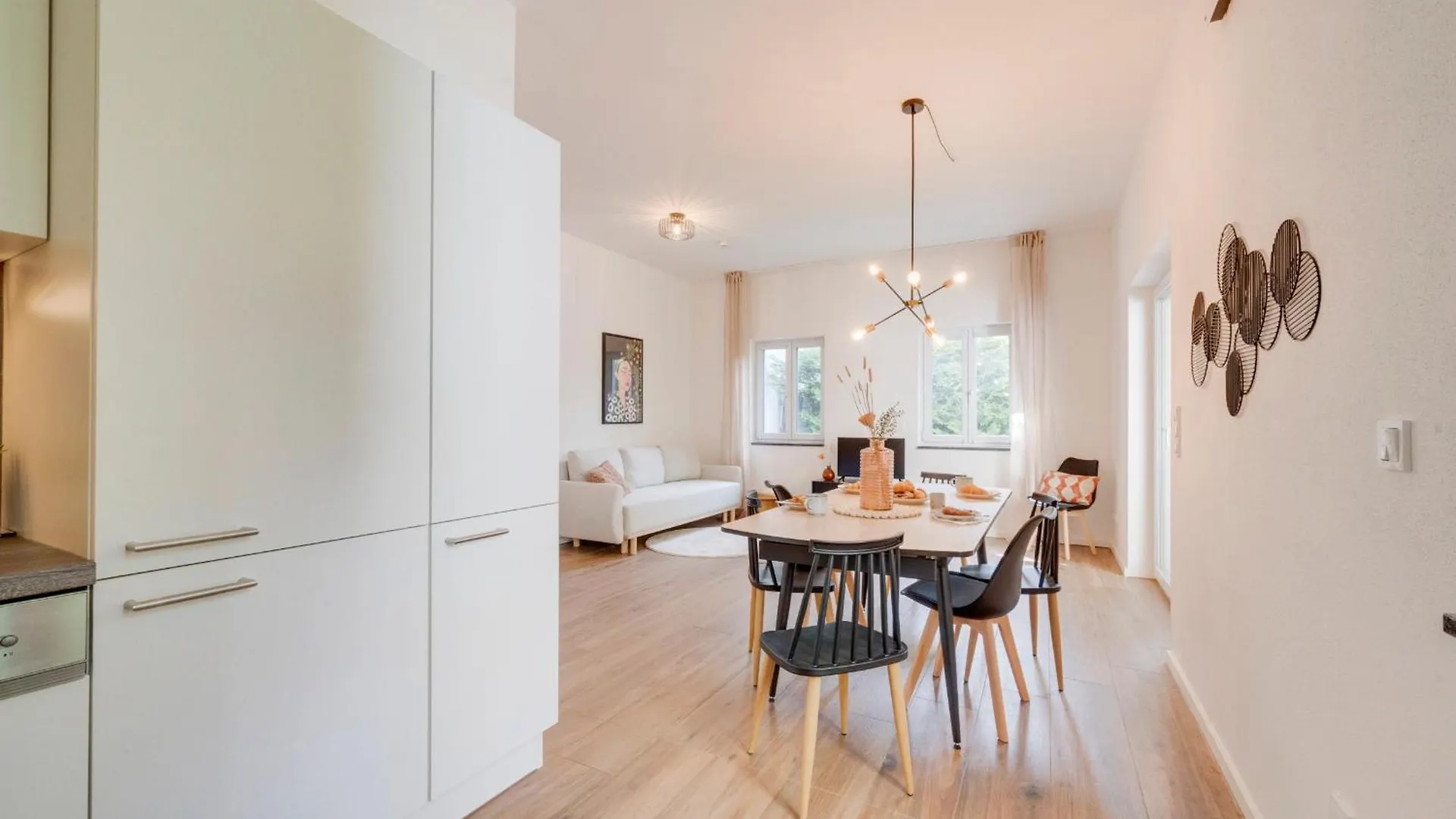 Neu-Luxus Apartment-Zentral In Altstadt-65-80Qm Augsburg Germany